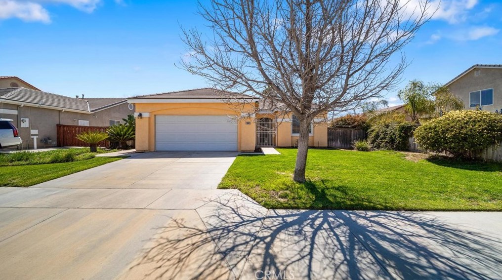 1040 Columbus Ct, San Jacinto, CA 92583