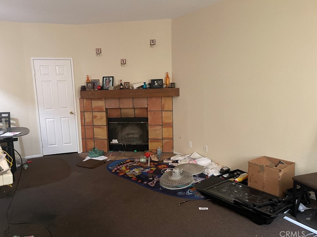 2320 E Ave Q4 #32, Palmdale, CA 93550