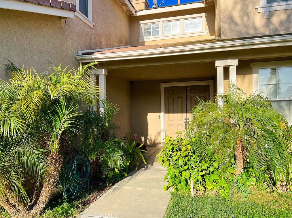 5714 Raft Cir, Corona, CA 92880