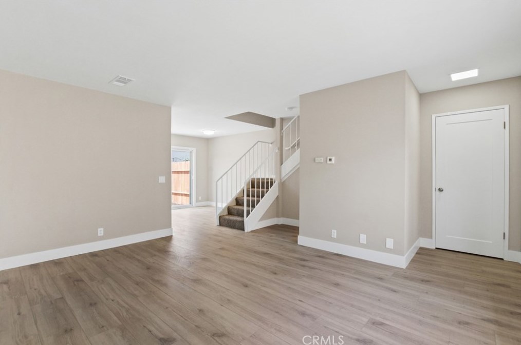 2292 Shady Hills Dr, Pomona, CA 91765