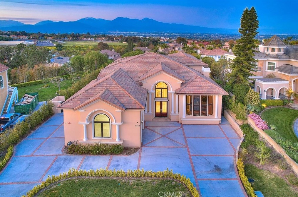 2566 Viewridge Dr, Chino Hills, CA 91709