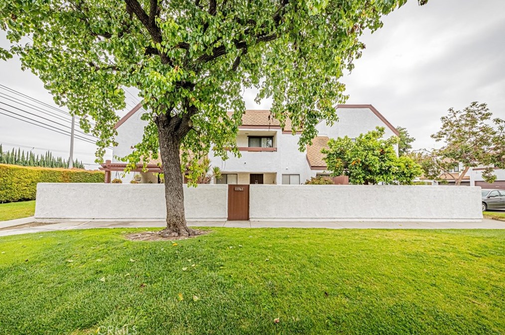 11961 Heritage Cir, Downey, CA 90241