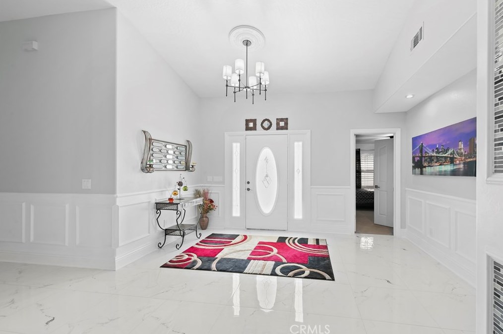 12909 Casco Rd, Apple Valley CA  92308-6265 exterior