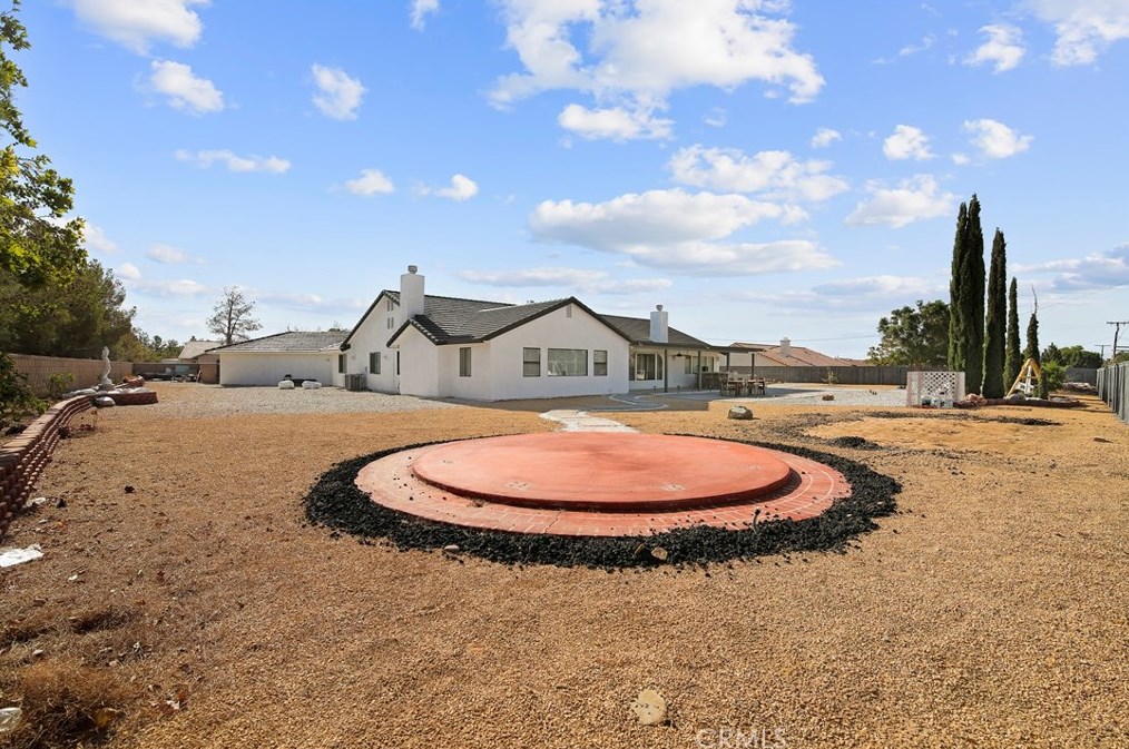 12909 Casco Rd, Apple Valley CA  92308-6265 exterior