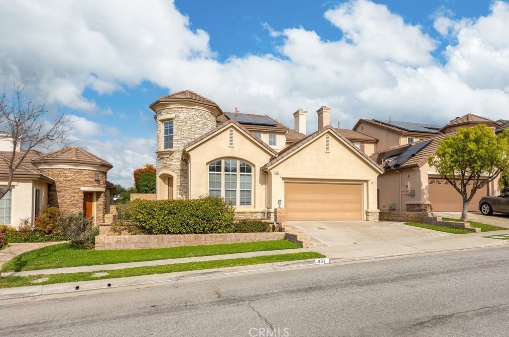 461 Valley Crossing Rd, Brea, CA 92823