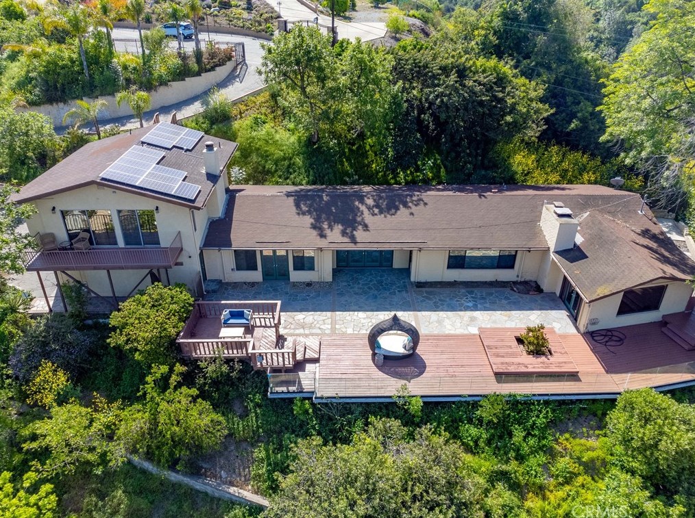 1800 S Buenos Aires Dr, Covina, CA 91724