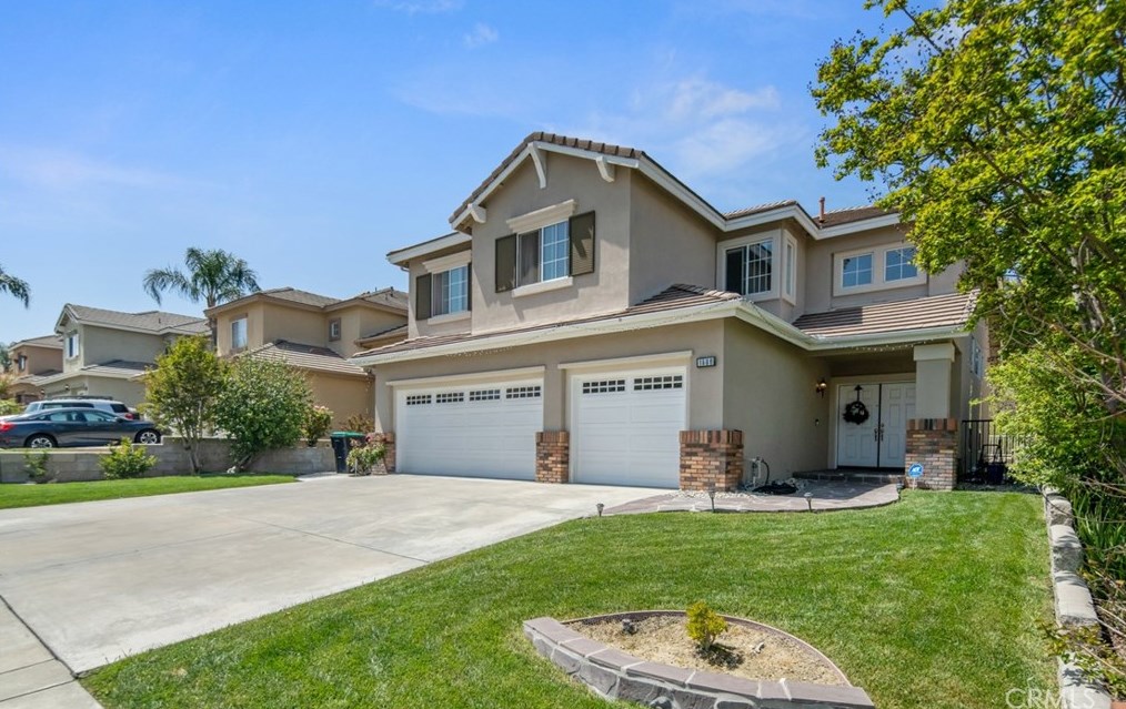 1600 Rancho Hills Dr, Chino Hills, CA 91709
