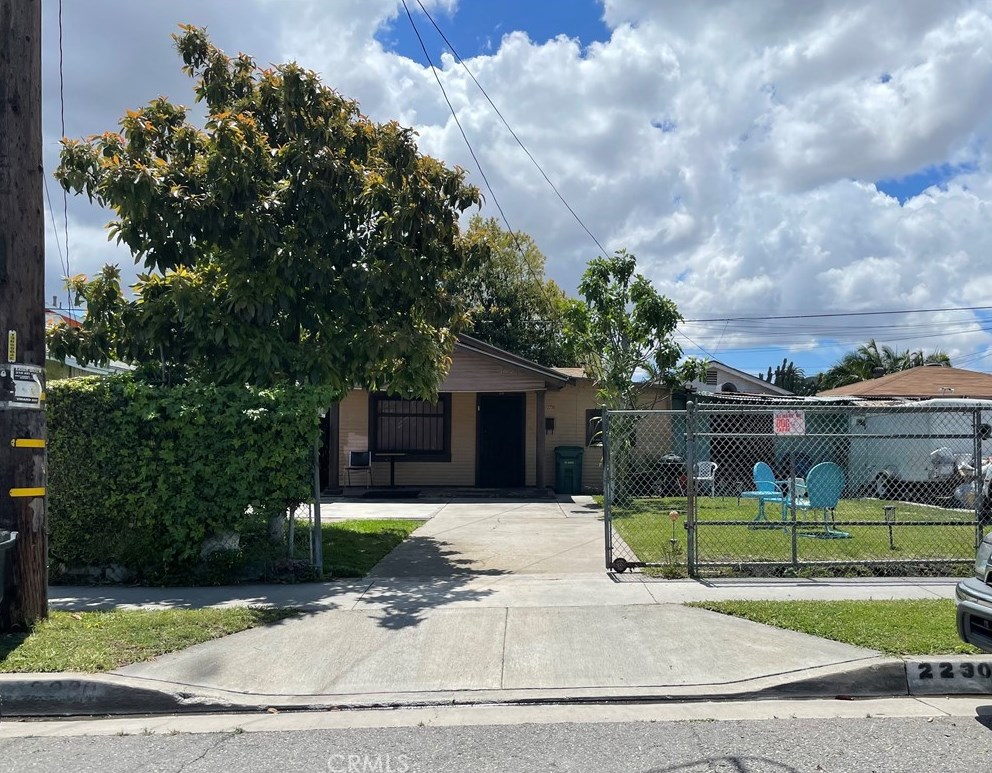 2228 E Stockwell St, Compton, CA 90222