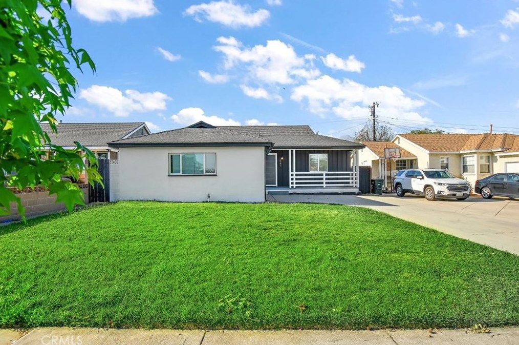 541 El Morado Ct, Ontario, CA 91762-2701