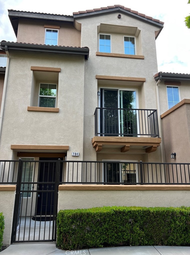 17871 Shady View Dr #704, Chino Hills, CA 91709