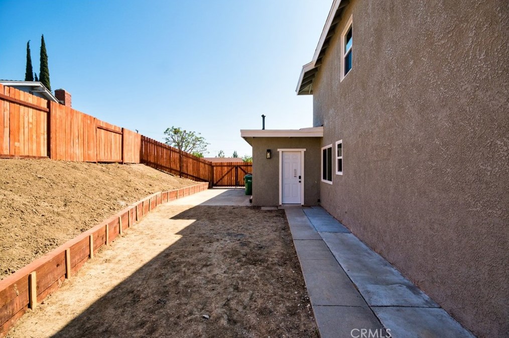 21511 Cazadero Pl, Pomona CA  91765-3110 exterior