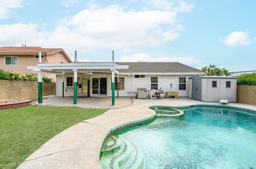 1710 Leaning Pine Dr, Pomona, CA 91765-2737