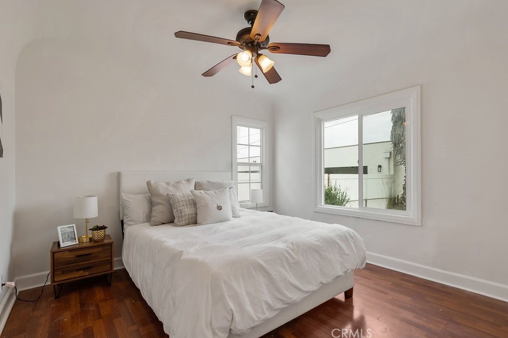 1852 Cochran Ave, Los Angeles CA  90019-5218 exterior