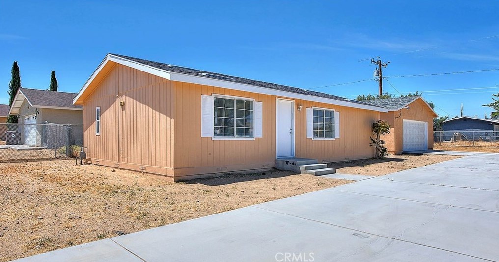 6330 Goleta Ave, Yucca Valley, CA 92284