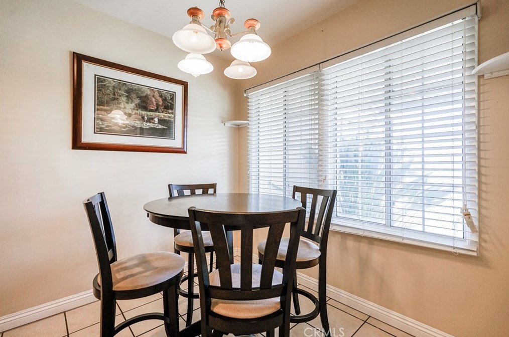 1018 Pine St, West Covina, CA 91790-4060