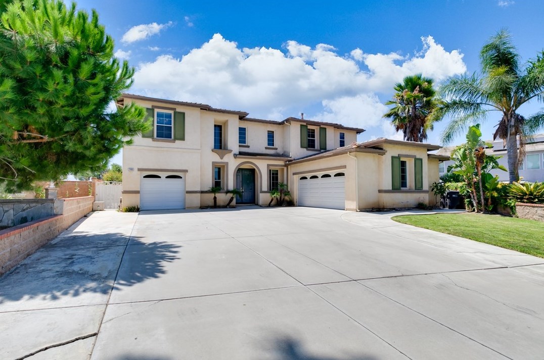 7485 Rock Creek Ct, Corona, CA 92880-3027
