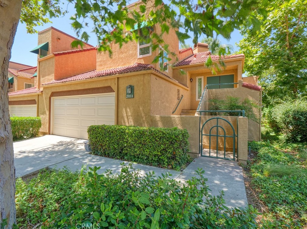 2910 Malaga Cir, Pomona, CA 91765-3842