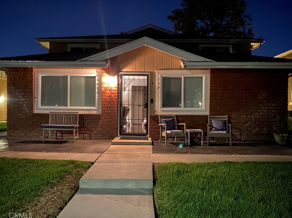 139 Stillman Way #1, Upland, CA 91786