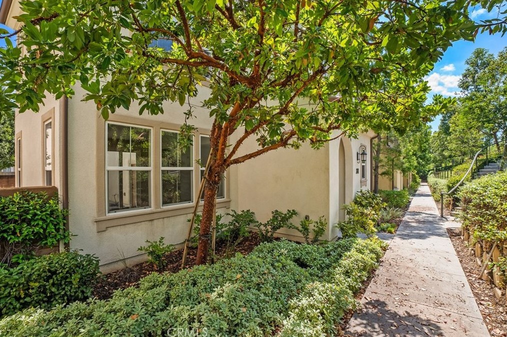 2688 E Santa Fe Rd, Brea, CA 92821