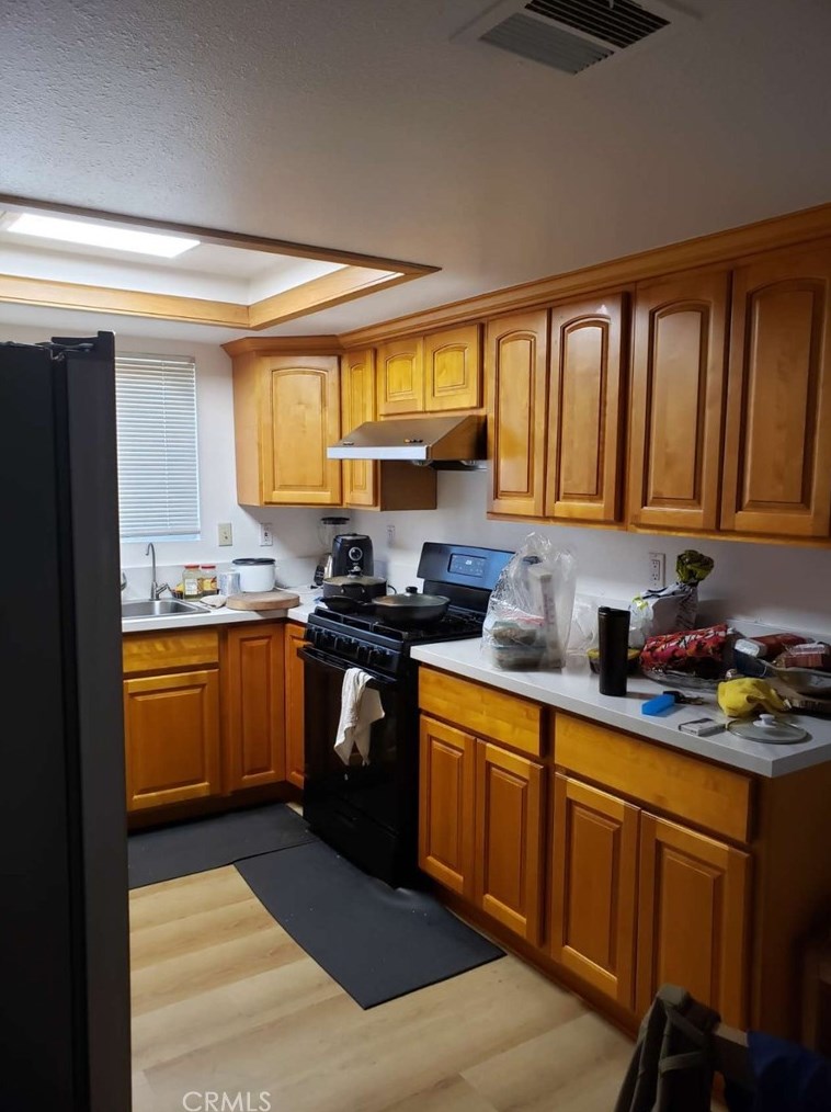 16465 Green Tree Blvd #7, Victorville, CA 92395