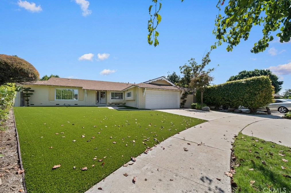 1549 Harmony Ln, Fullerton, CA 92831