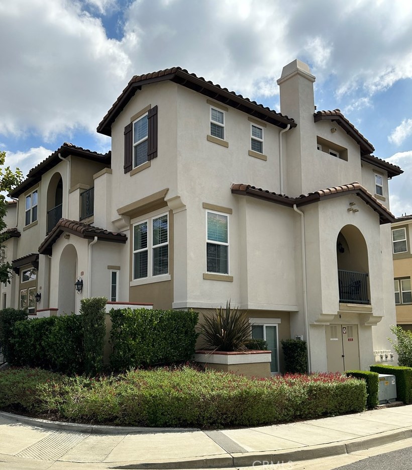 624 Mckenna St, Claremont, CA 91711-4672