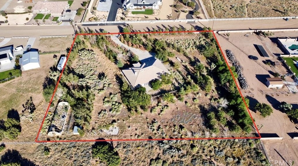 8584 Barker Rd, Hesperia, CA 92344