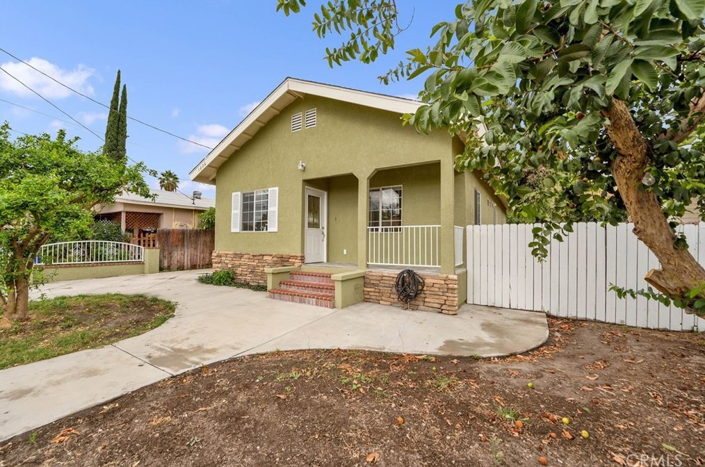 1226 Spruce St, San Bernardino, CA 92411