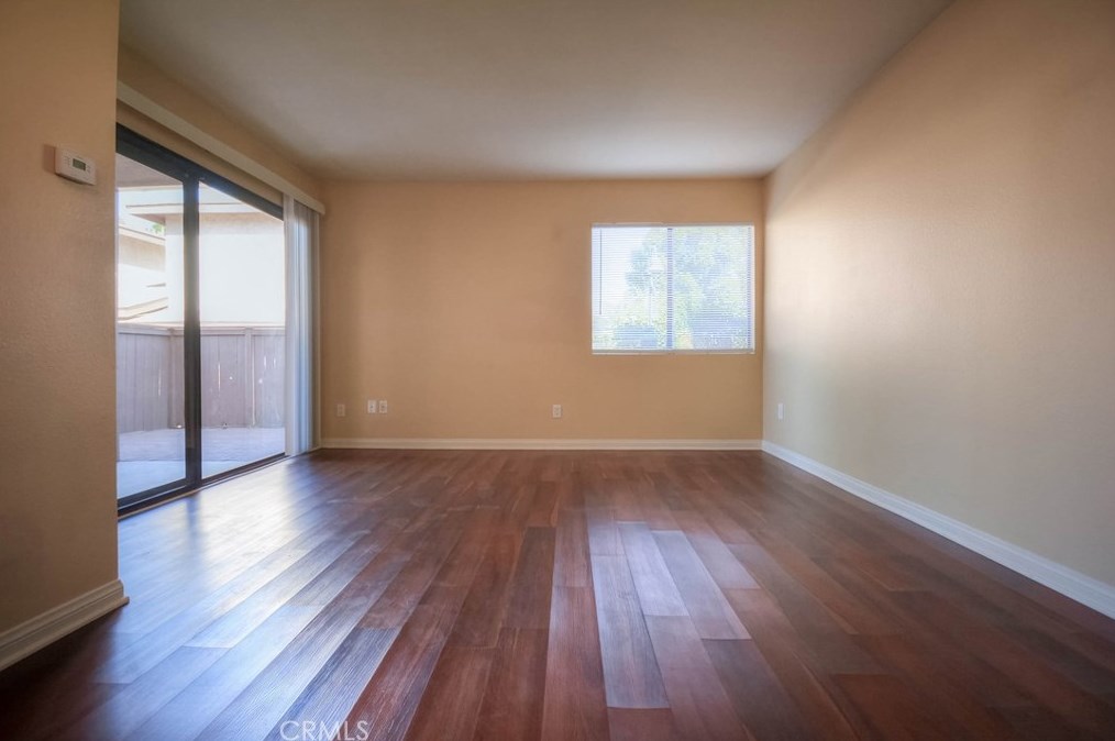 1333 Massachusetts Ave #101, Riverside, CA 92507