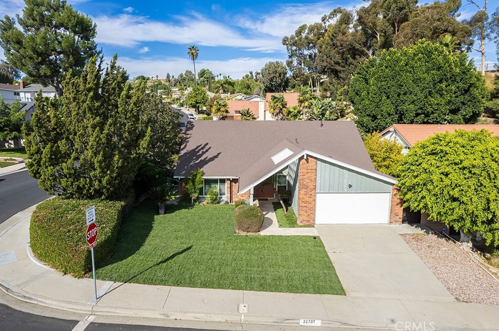 22707 Mountain Laurel Way, Pomona, CA 91765-2527
