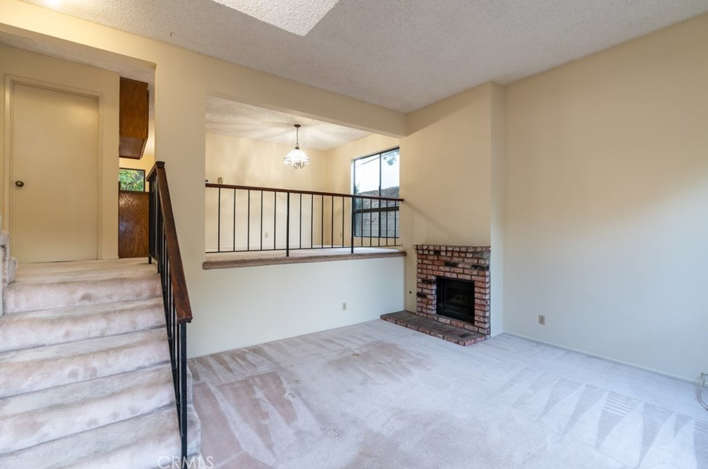 109 Cordova St, Alhambra, CA 91801-2755
