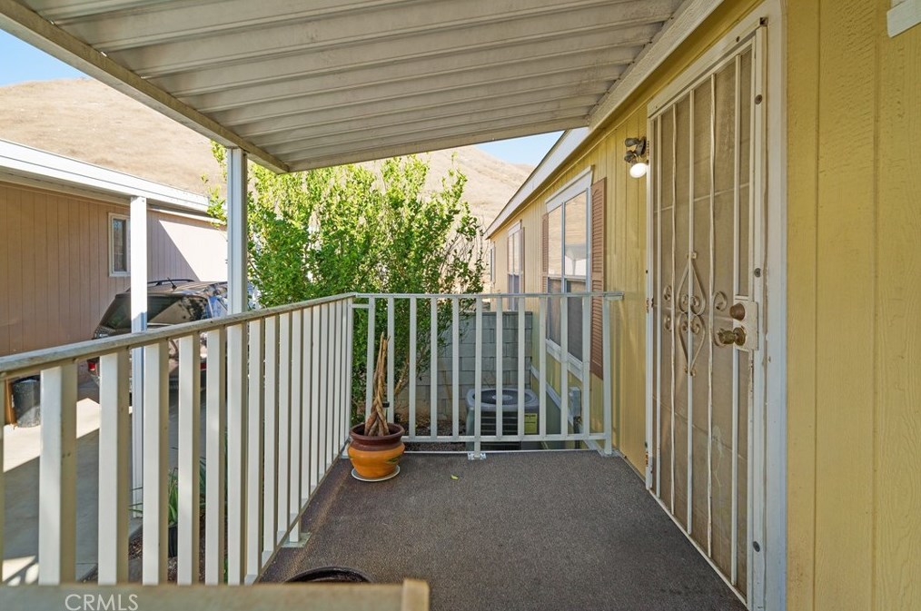 3700 Quartz Canyon Rd #18, Riverside, CA 92509