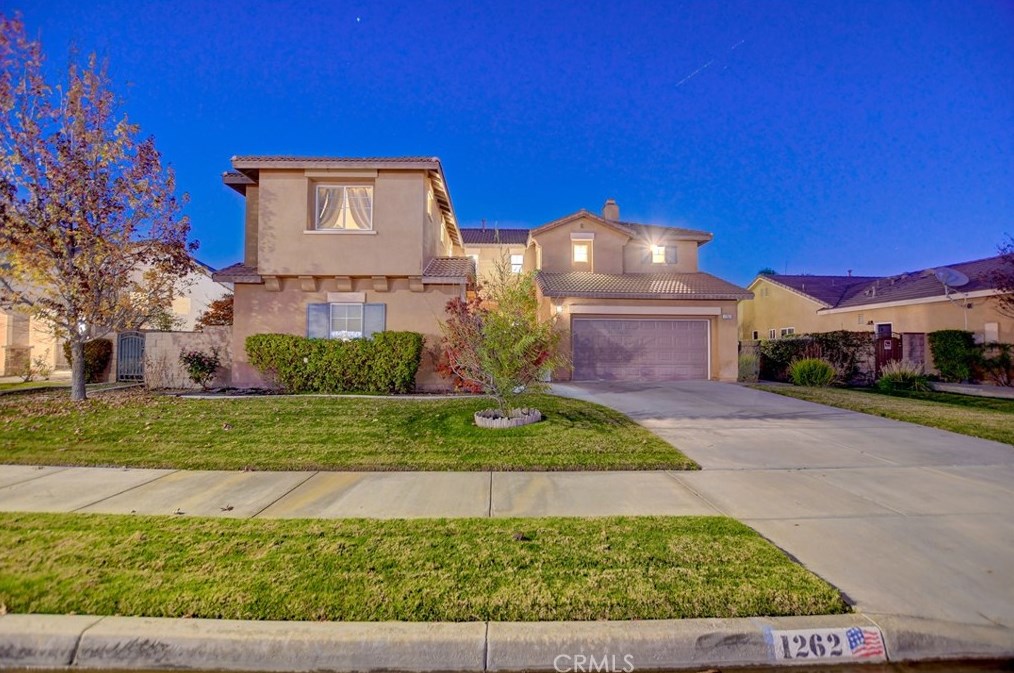 1262 Berylstone Dr, Hemet, CA 92545-2182