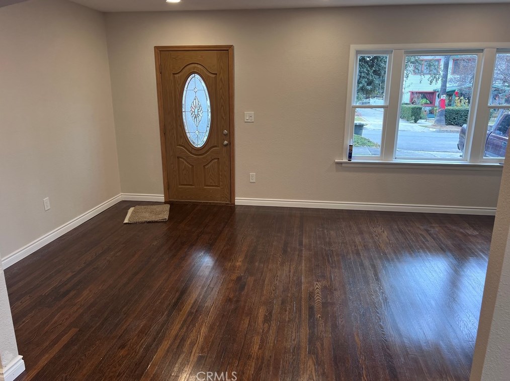 525 University Pl, Redlands, CA 92374