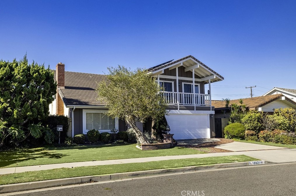 18621 Santa Ramona St, Santa Ana, CA 92708