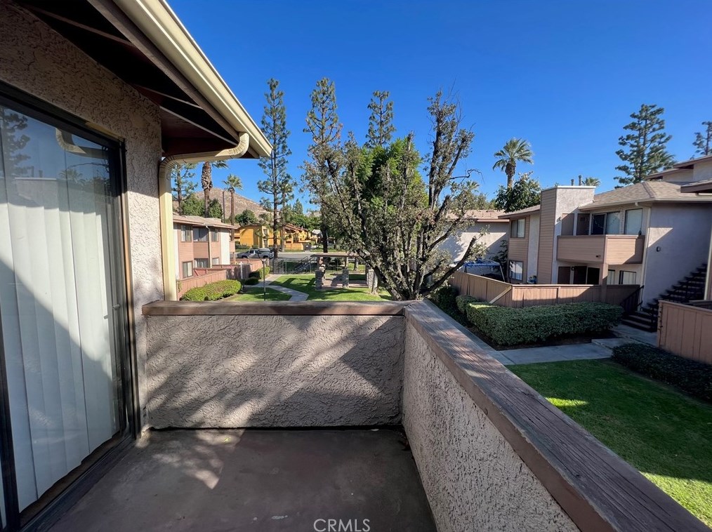 1301 Massachusetts Ave #205, Riverside, CA 92507