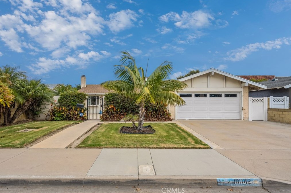 19042 Lindsay Ln, Huntington Beach, CA 92646