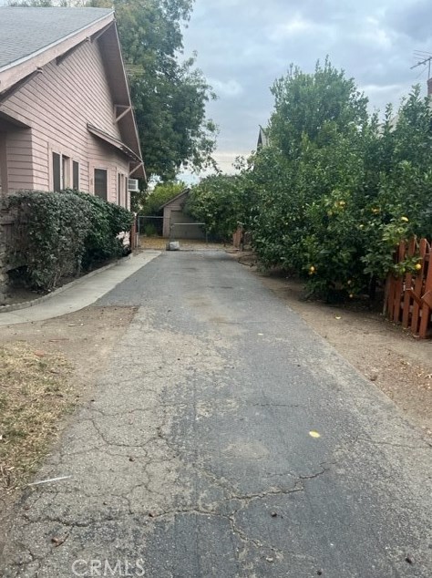 873 Towne Ave, Pomona CA  91766-3650 exterior