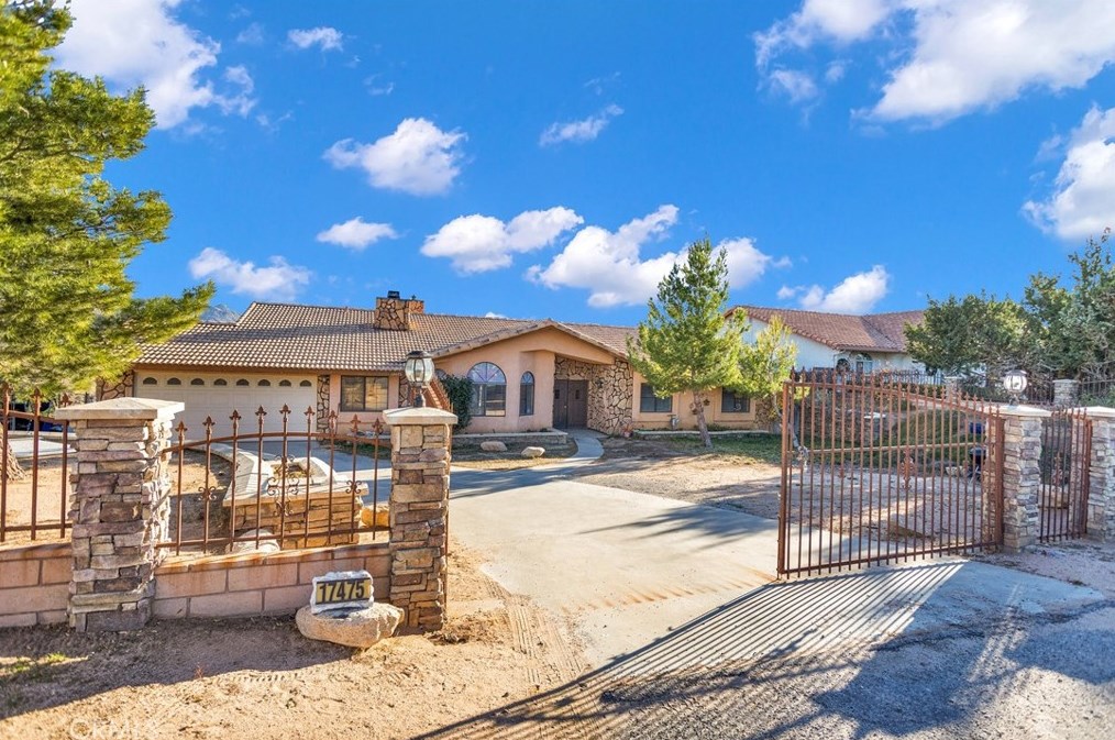 17475 Vista St, Hesperia, CA 92345