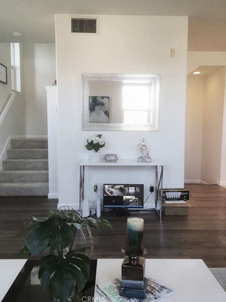 815 Tubman Dr, Oakland CA  94603-3060 exterior
