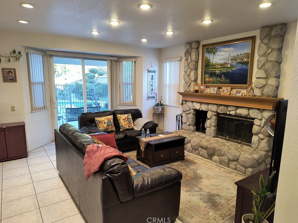 20835 Sonoita Dr, Walnut, CA 91789-1354