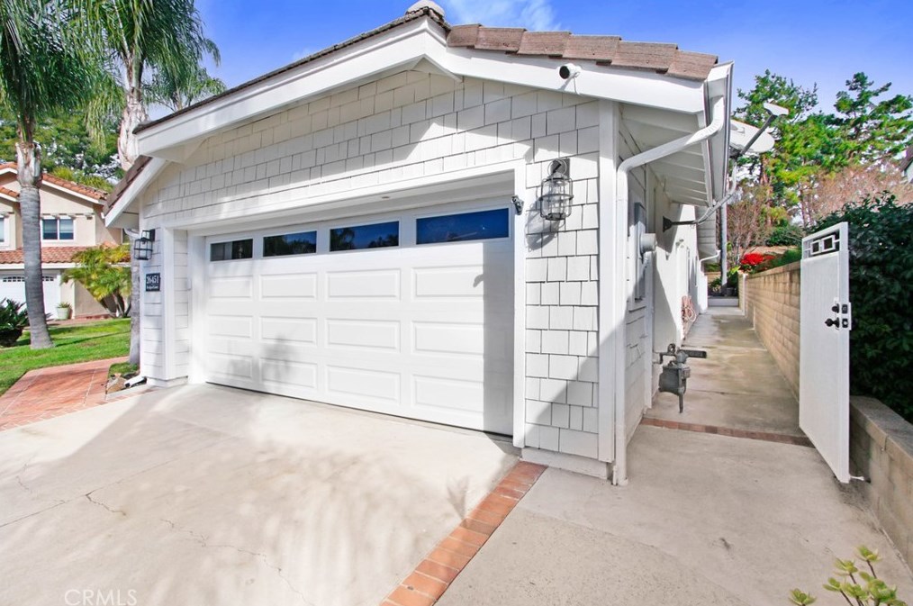 26451 Brydges Ct, El Toro, CA 92630-7245