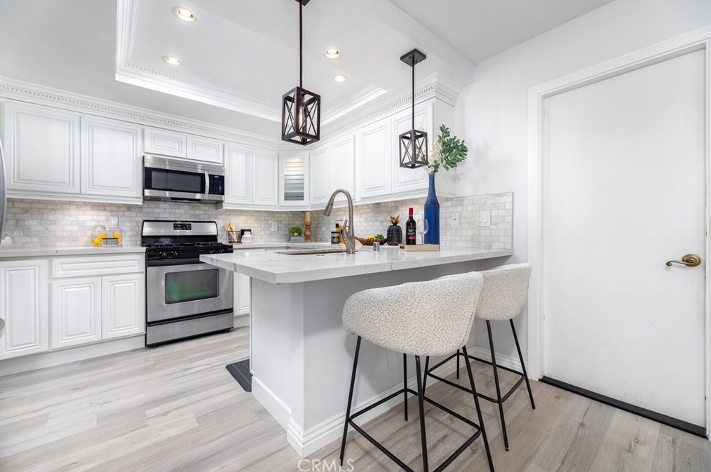 116 Tangerine, Irvine CA  92618-4579 exterior