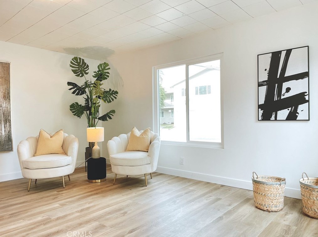 305 Gardenglen St, West Covina CA  91790-3122 exterior