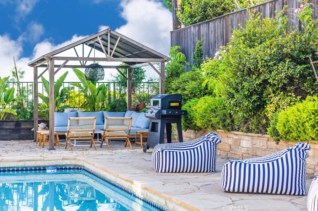 2021 Calle Candela, Fullerton CA  92833-1540 exterior