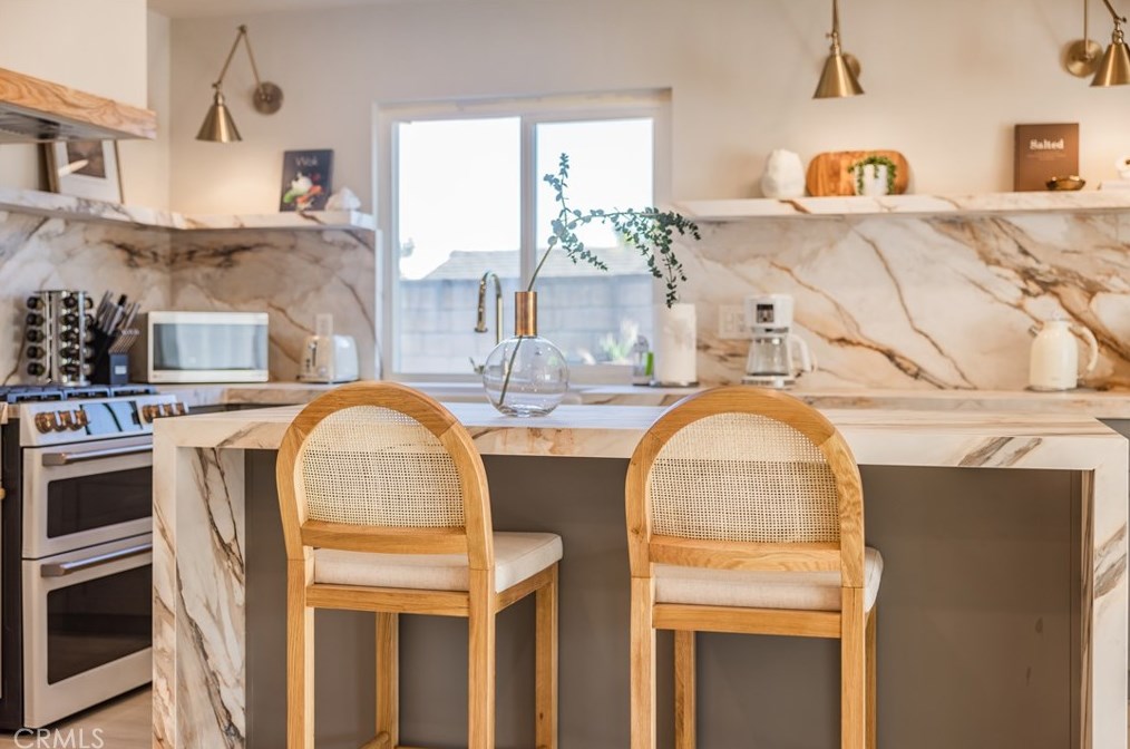 2021 Calle Candela, Fullerton CA  92833-1540 exterior