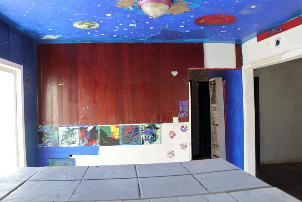1072 Torrance Blvd, Torrance CA  90502-1655 exterior