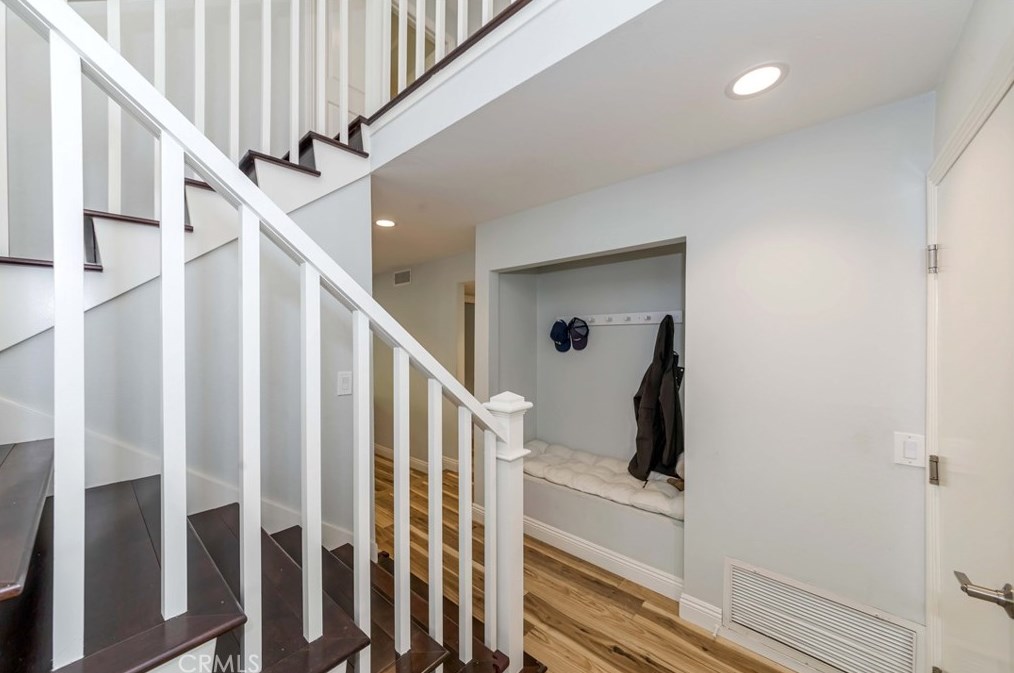 1727 Mountain View Pl, Fullerton CA  92831-1227 exterior