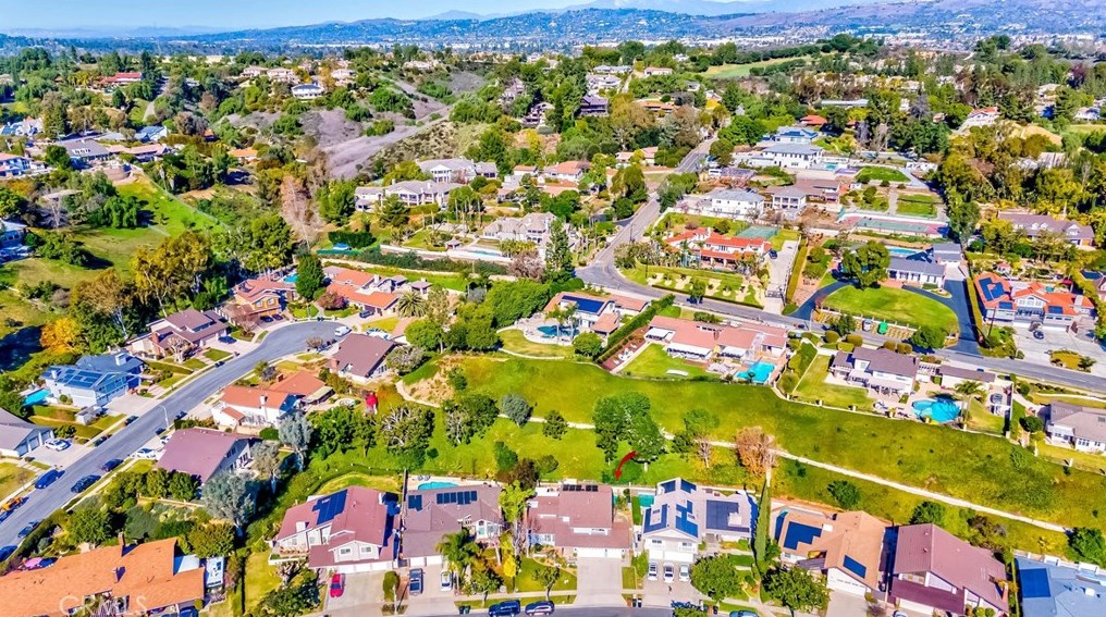 1727 Mountain View Pl, Fullerton CA  92831-1227 exterior