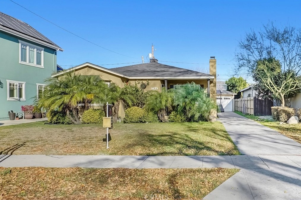 744 N Brighton St, Burbank, CA 91506